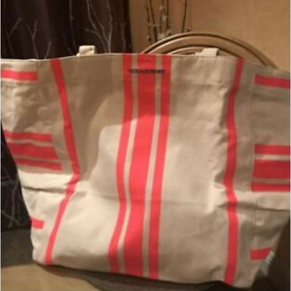 VS Beach Bag - Picture 4 of 4